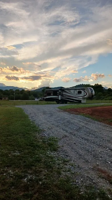 GEM CITY RV RESORT Picture 5