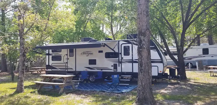Wishing Well RV Campground Picture 3