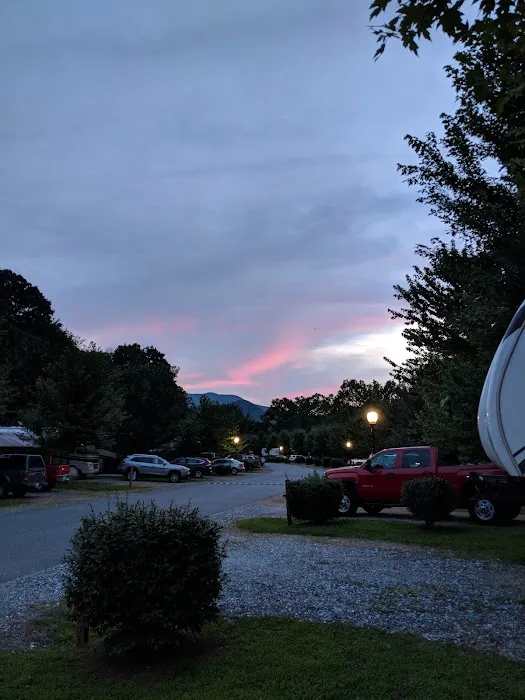 Tuckaseegee RV Resort Picture 1