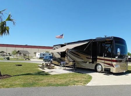 North Myrtle Beach RV Resort and Dry Dock Marina