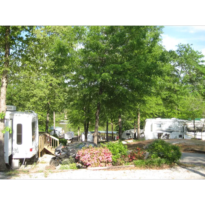 Keowee Falls RV Park Picture 9