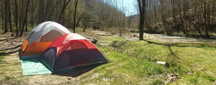 Indian Creek Parking Picture 2