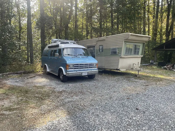 Pines RV Park, and Cabins Picture 5