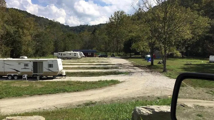 Daniel Boone Campground in Red River Gorge Picture 4