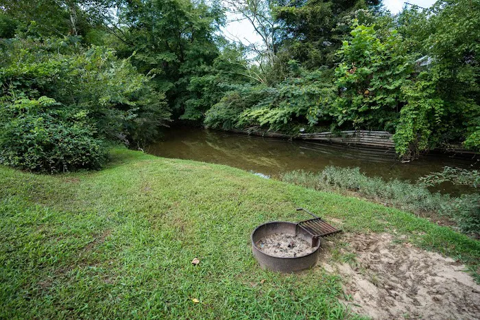 Natural Bridge Campground Picture 4