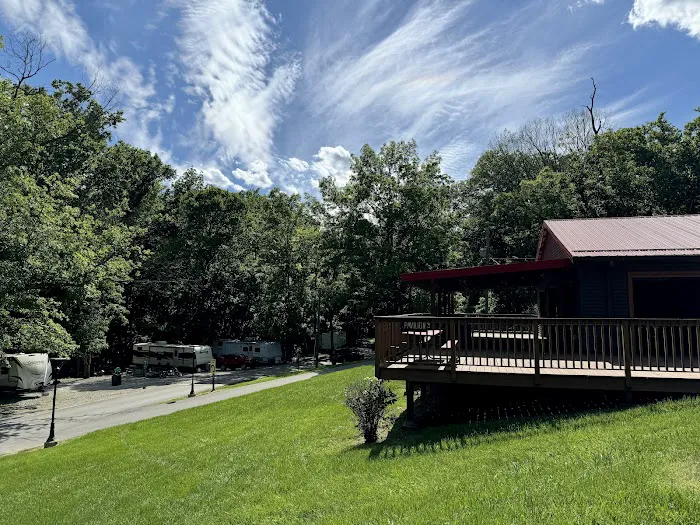 Oak Creek RV Resort and Campground Picture 2