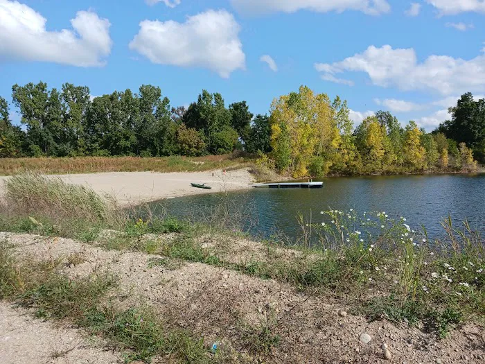 Hidden Lakes RV Resort Picture 10