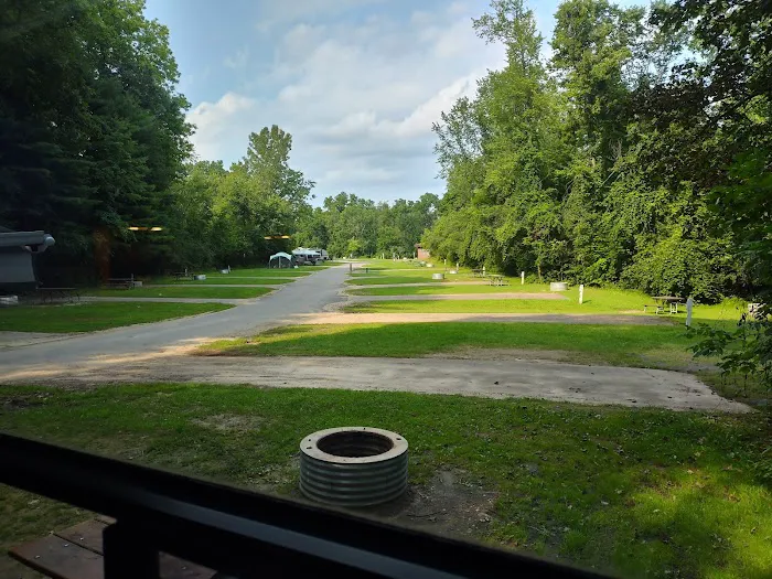 Hayes State Park Campground-East Loop Picture 8