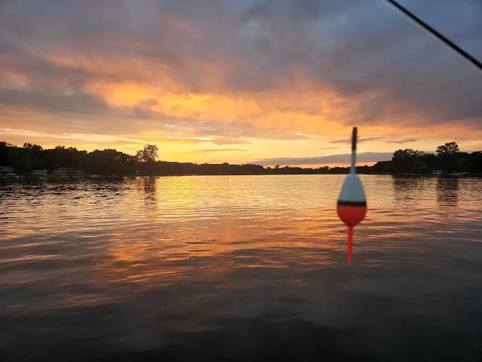 Vineyard Lake Picture 7