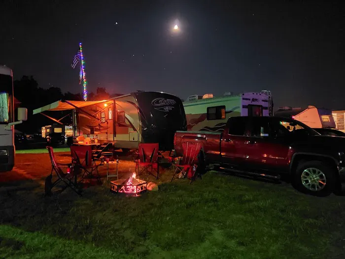 Graves Family Campground Picture 10