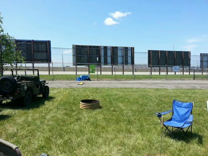 Turn 2 Retreat Picture 4