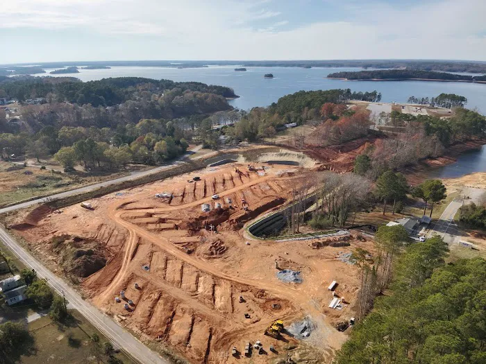 Hartwell Cove Resort Picture 2
