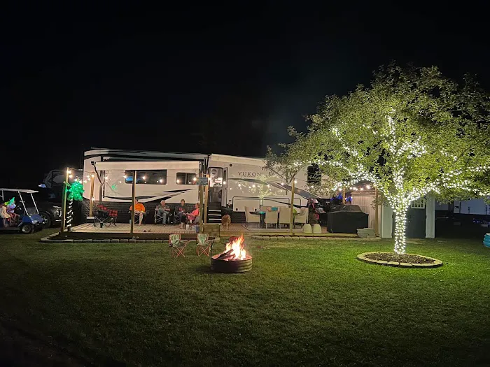 River's Edge Campground and Resort Picture 3