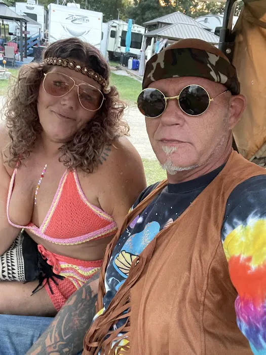 Cherry Lane Nudist Resort Picture 1