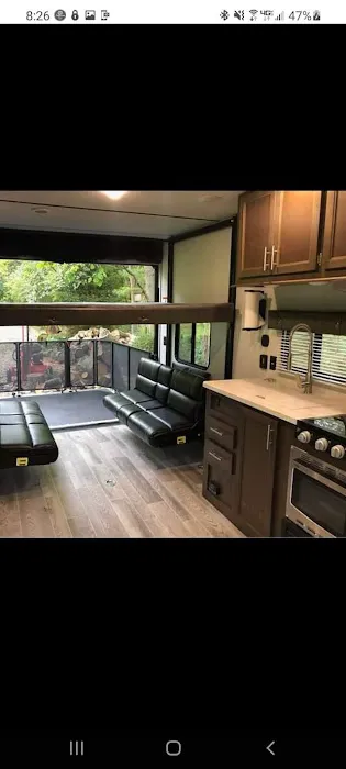 Mobile Man Cave LLC Picture 5