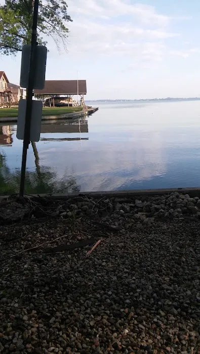 Doss Landing Picture 5
