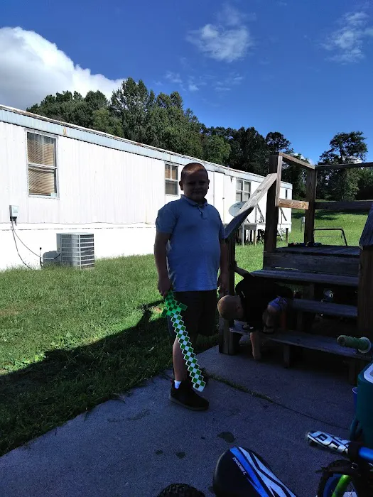 Ball Trailer Parks Picture 1