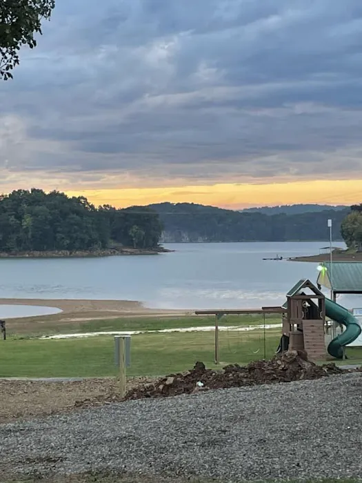 Cedar Cove RV Resort Picture 5