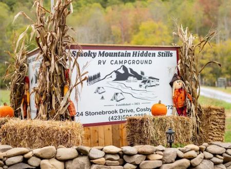 Hidden Stills RV Campground - Smoky Mountains Tennessee