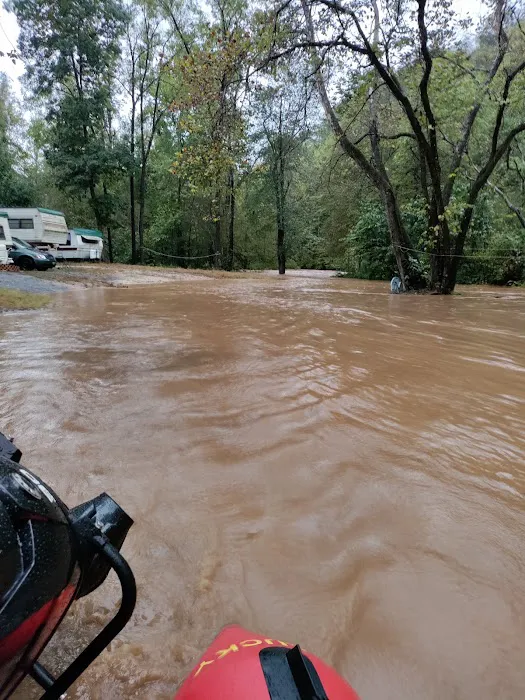 Vein Mountain Gold Camp & Carolina Emerald Mine Picture 4