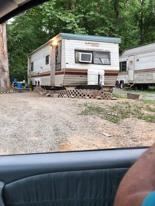 Vein Mountain Gold Camp & Carolina Emerald Mine Picture 10