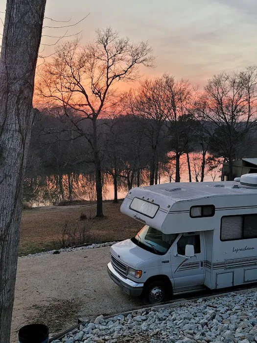 Broad River Camping & RV Park Picture 5