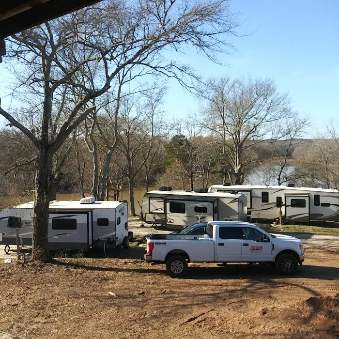 Broad River Camping & RV Park Picture 9