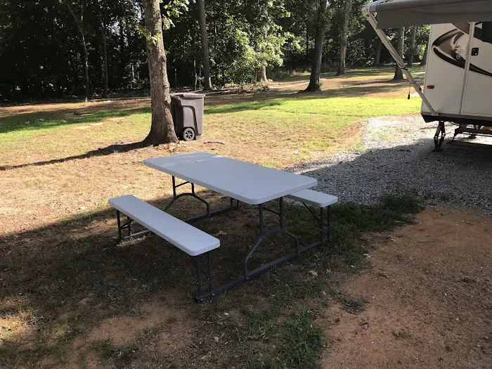 Thomassen Family Campground Picture 8