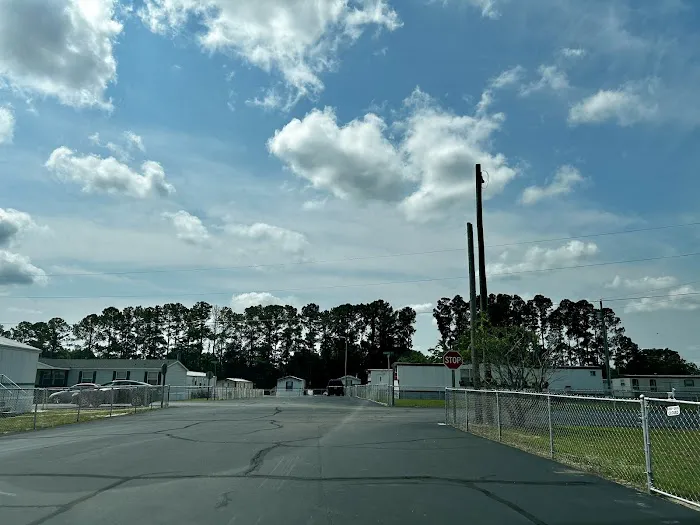 Fayetteville Mobile Home Community Picture 3