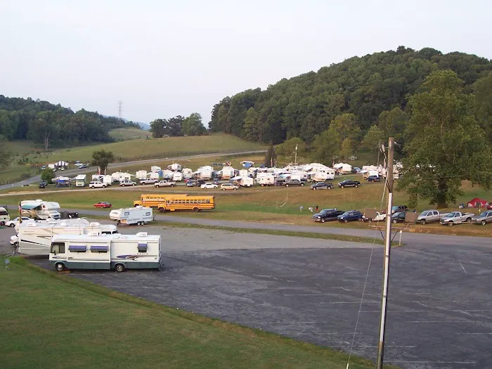 Peaceful Valley Campground Picture 2