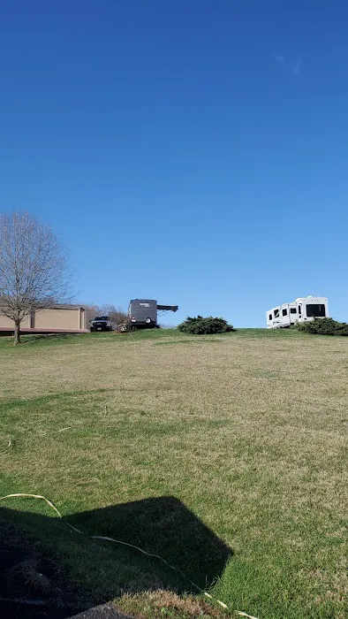 Peaceful Valley Campground Picture 4