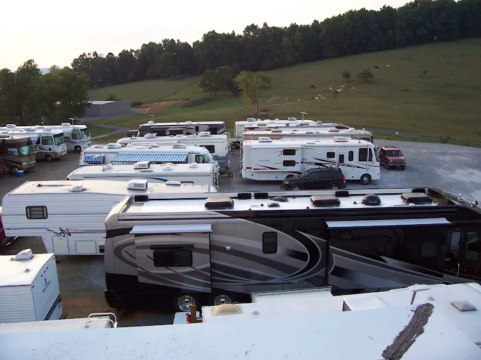 Peaceful Valley Campground Picture 6