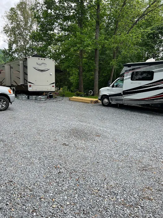 River valley RV park and campground Picture 2