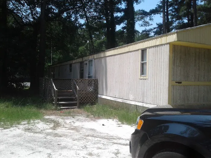 Shady Grove Mobile Home Park Picture 5