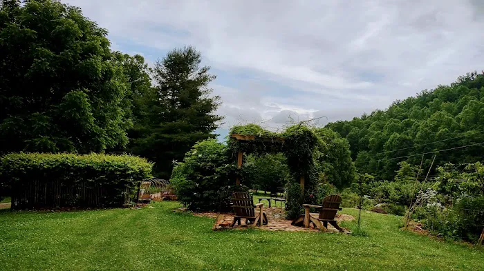 Blackberry Blossom Farm & Campground Picture 4