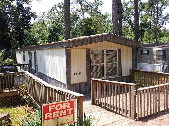 Lakeview Mobile Estates LLC. Picture 4