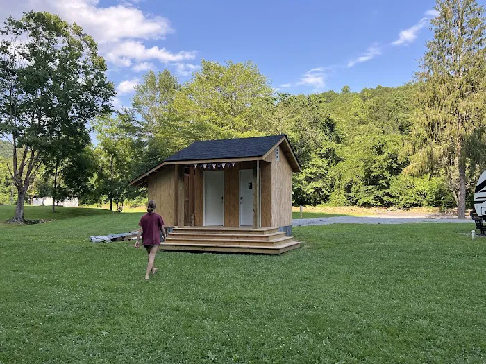 Devils Fork Campground Picture 2
