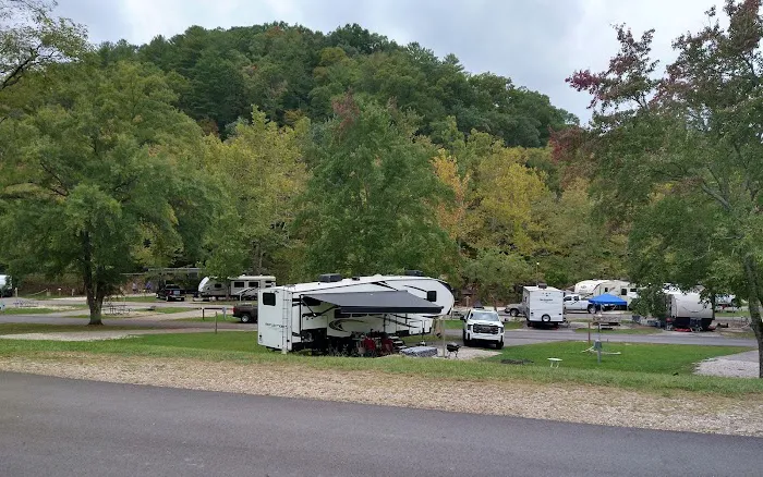 Middle Fork Campground Picture 5