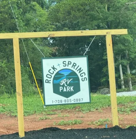 Rock Springs RV Park Picture 6