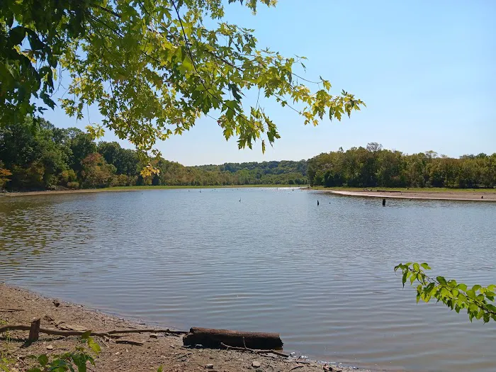East Fork Campgrounds Check-In Picture 4