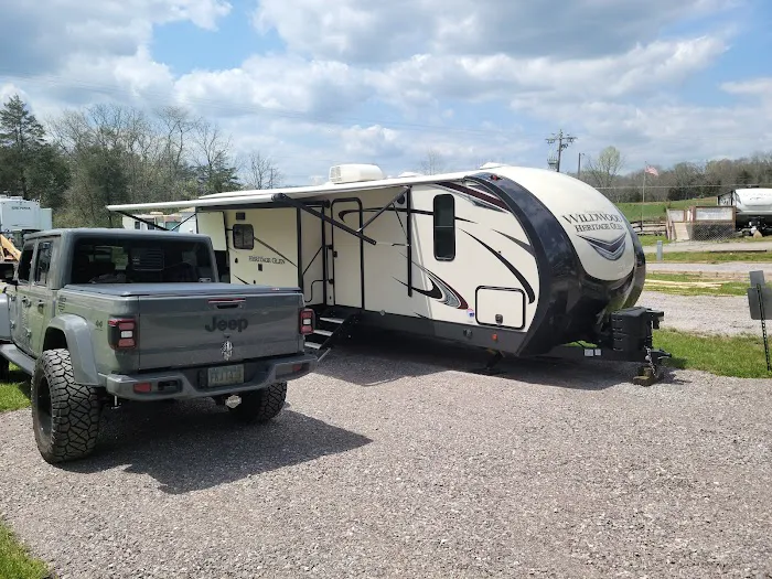 Lone Star RV Park Picture 6