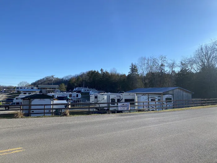 Lone Star RV Park Picture 8