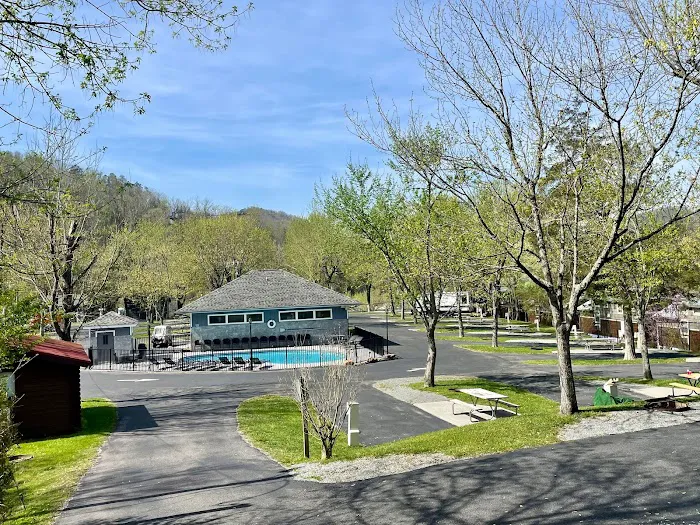 Foothills RV Park & Cabins Picture 9