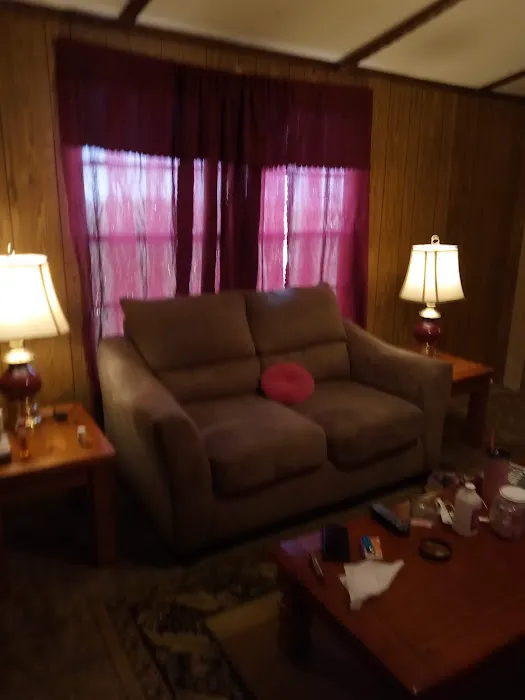 Sunset Lane Mobile Home Park Picture 3