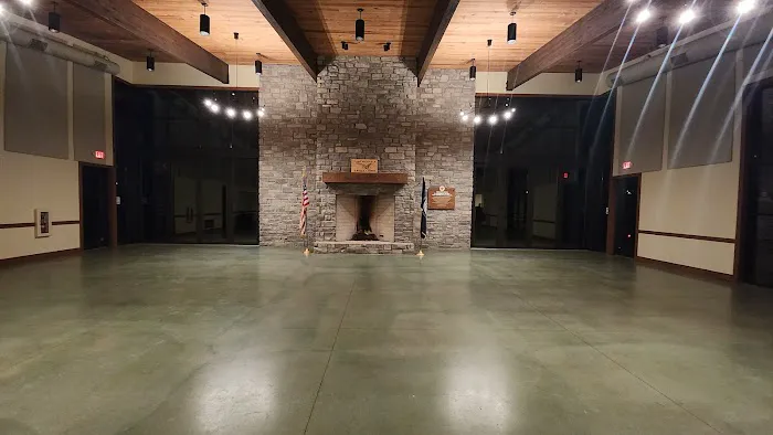 The Eagle Lodge Picture 6