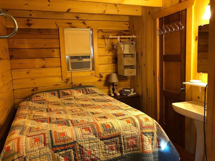 Nantahala Tiny Homes and RV Park Picture 1