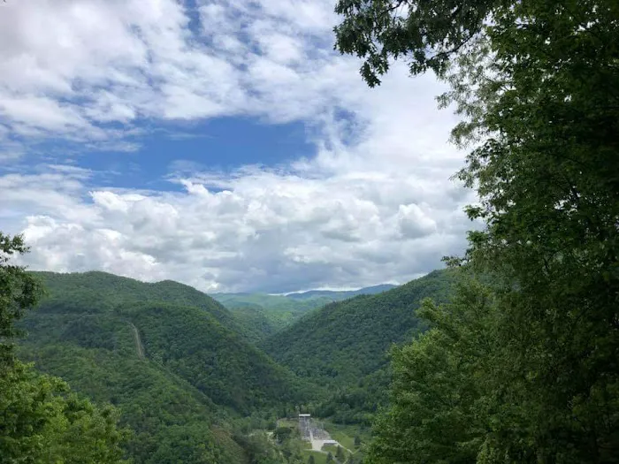 Nantahala Tiny Homes and RV Park Picture 7