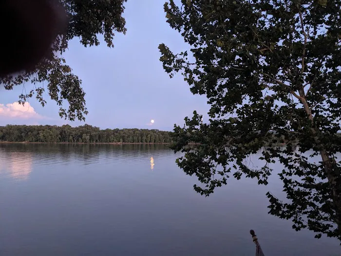 Arnold's Creek Campground & Marina Picture 9