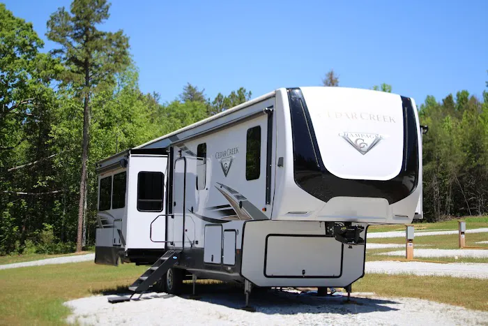 Woodlake RV Park GA Picture 4