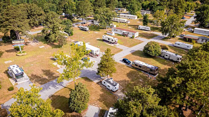 Triangle RV Park - South (previously 70 East RV & Mobile Home Park) Picture 2